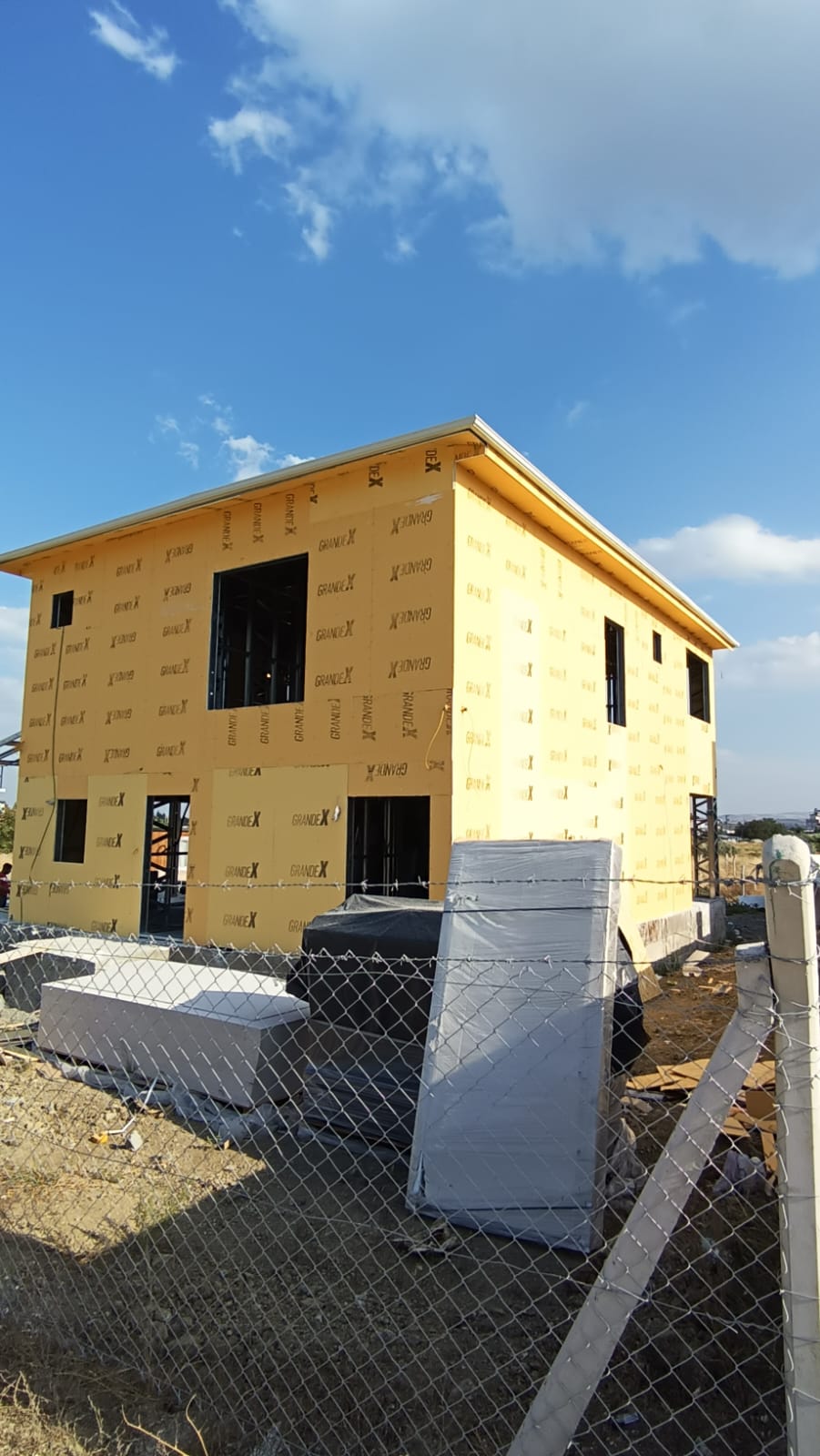 Hafif Çelik 2 Kat Verendalı Ev - Görsel 3